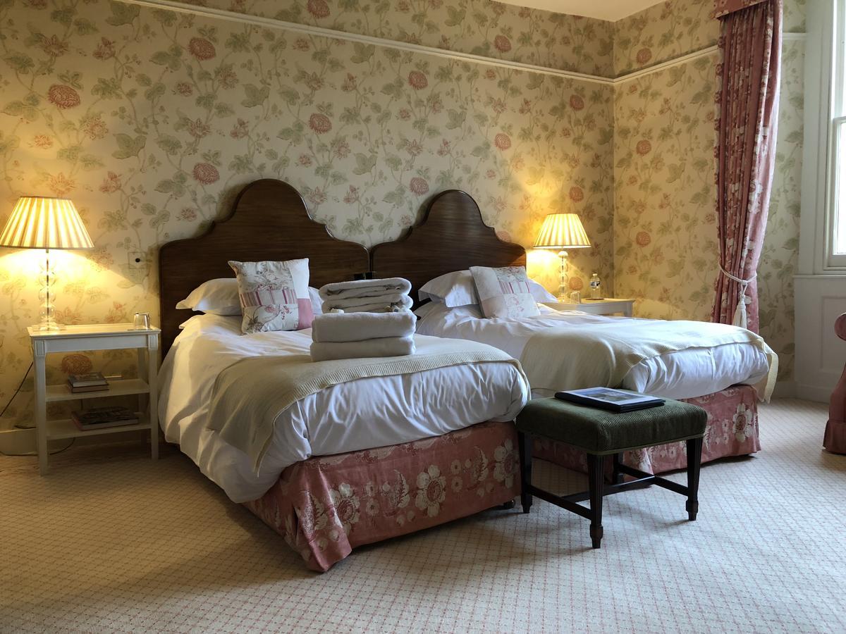 Bed and Breakfast Aylworth Manor Naunton Exterior foto