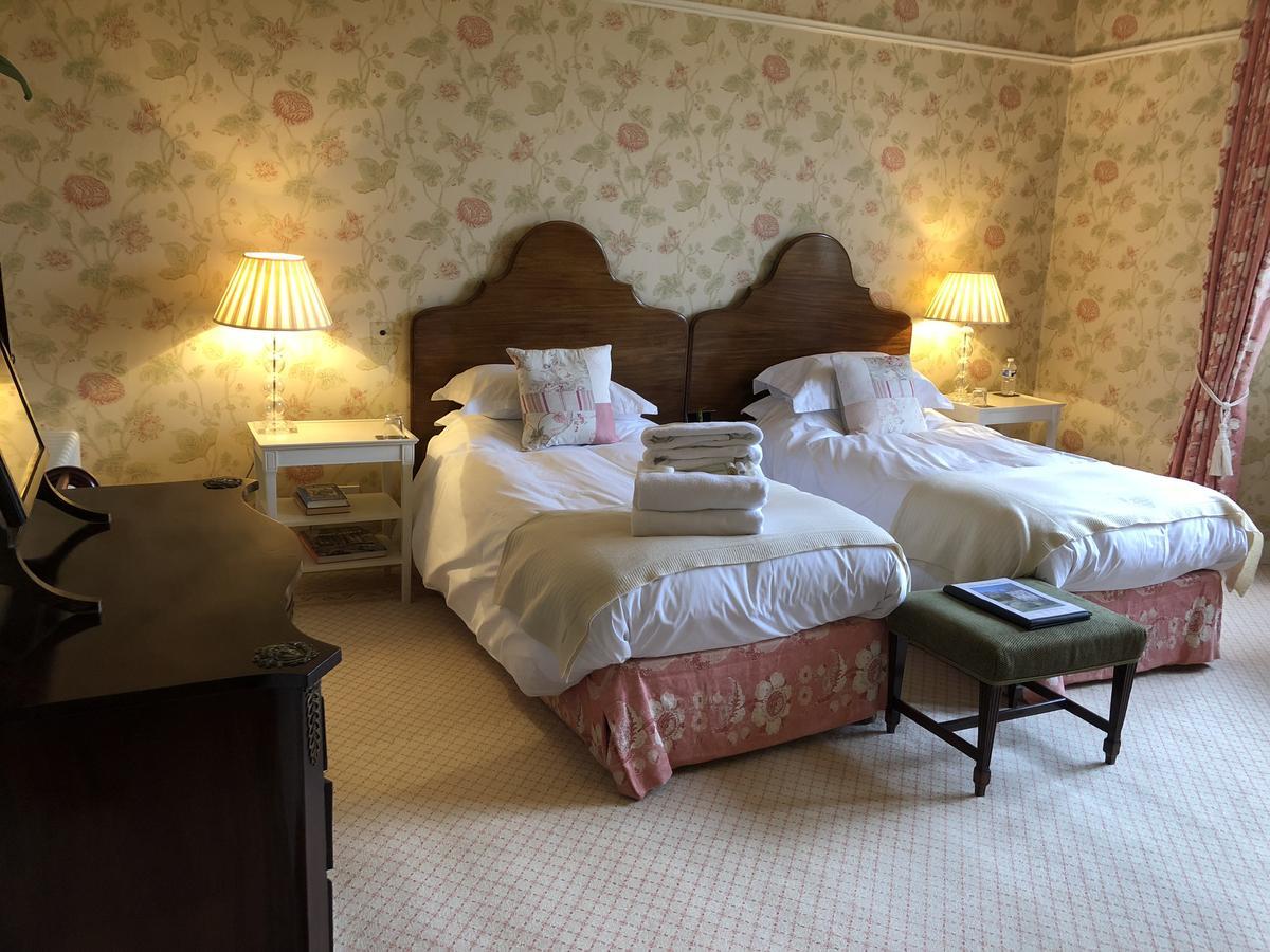 Bed and Breakfast Aylworth Manor Naunton Exterior foto